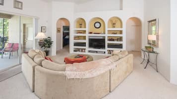 House, 4 Bedrooms | Living area | Flat-screen TV