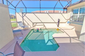 Resortwoning, 5 slaapkamers | Binnenzwembad | Een buitenzwembad