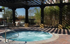 Condo, 3 Bedrooms | Outdoor spa tub