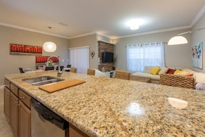 Townhome, 4 Bedrooms | Private kitchen