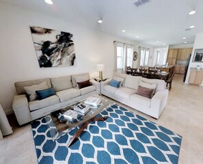 House, Multiple Beds | Living area | Flat-screen TV - Encore Resort at Reunion 7500 (Kissimmee)