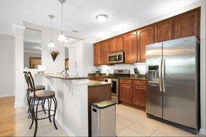 Condo, 2 Bedrooms | Private kitchen - Vista Cay 4804 - 201 (Orlando)
