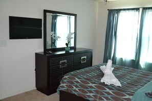 4 habitaciones, tabla de planchar con plancha y wifi gratis 