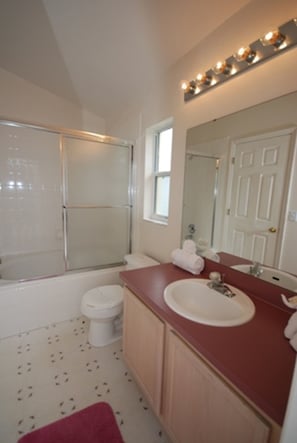 Ferienhaus, 4 Schlafzimmer | Badezimmer