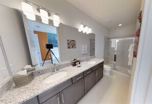House, Multiple Beds | Bathroom | Hair dryer, towels