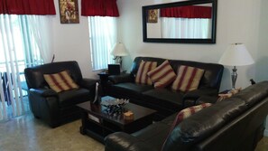 聯排別墅, 3 間臥室 | 起居區