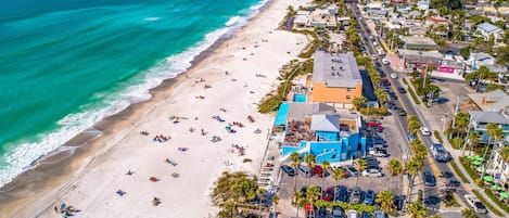 Condo, 2 Bedrooms | Aerial view