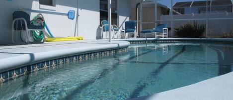 Maison, 3 chambres | Piscine couverte