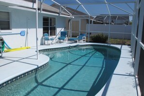 House, 3 Bedrooms | Indoor pool | Outdoor pool