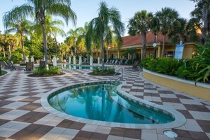 Townhome, 3 Bedrooms | Outdoor spa tub