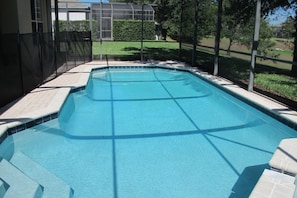 House, 4 Bedrooms | Indoor pool