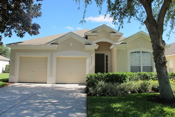 House, 4 Bedrooms | Front of property - Windsor Hills 7735 (Kissimmee)