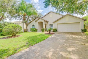 House, 4 Bedrooms | Front of property - Westridge 40 (Davenport)