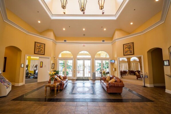 獨棟房屋, 5 間臥室 | 大廳休息區