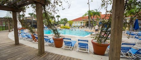 House, 5 Bedrooms | Outdoor pool
