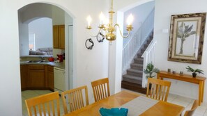 House, 5 Bedrooms