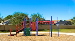 Children’s play area – outdoor