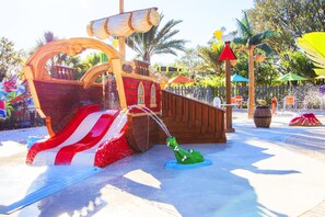 Townhome, 5 Bedrooms | Children's pool | Outdoor pool