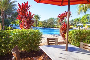Townhome, 5 Bedrooms | Outdoor dining