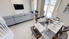 Townhome, 5 Bedrooms | 5 bedrooms, iron/ironing board, free WiFi