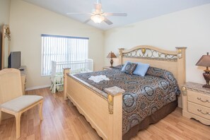 House, 4 Bedrooms | 4 bedrooms, free WiFi