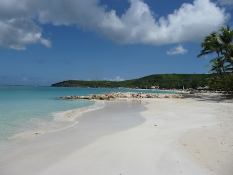On the beach. A small and intimate Apart - Hotel right on the beach