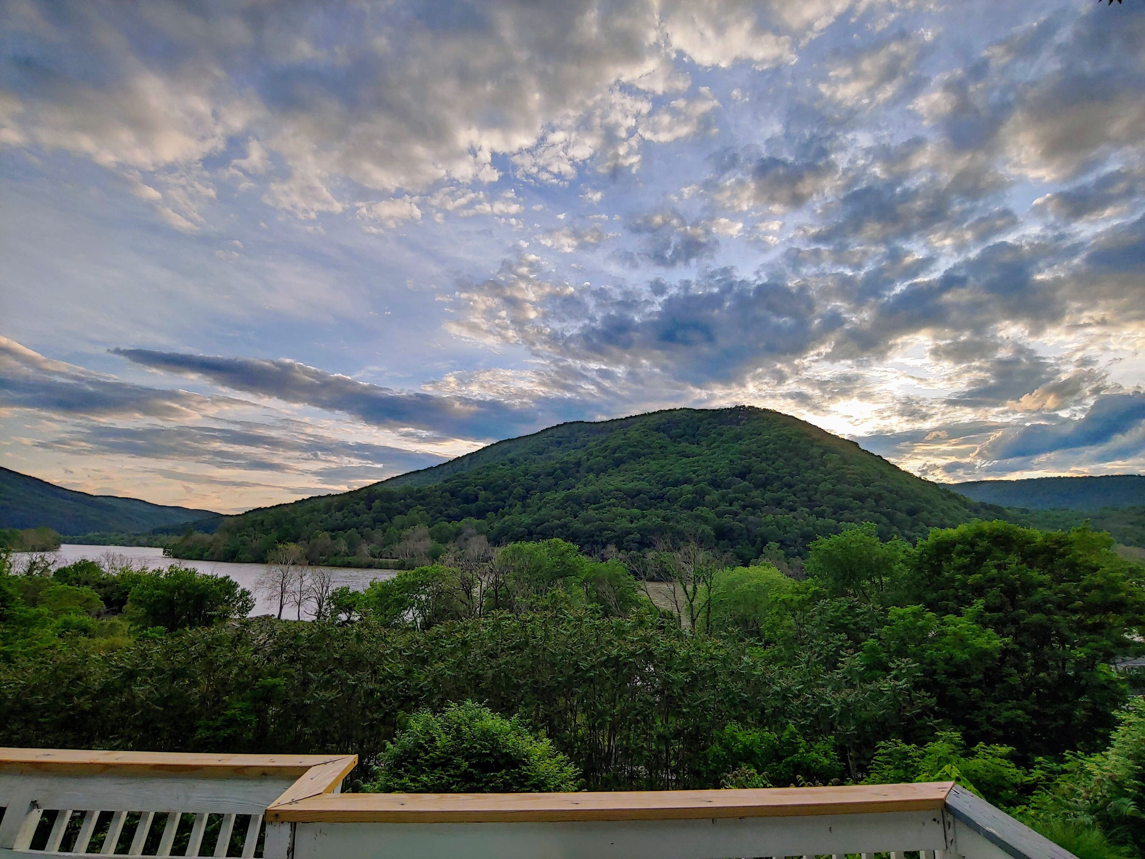 Charming Cabin built in 1936,<br>Just 12 miles from the  Virginia Tech campus .