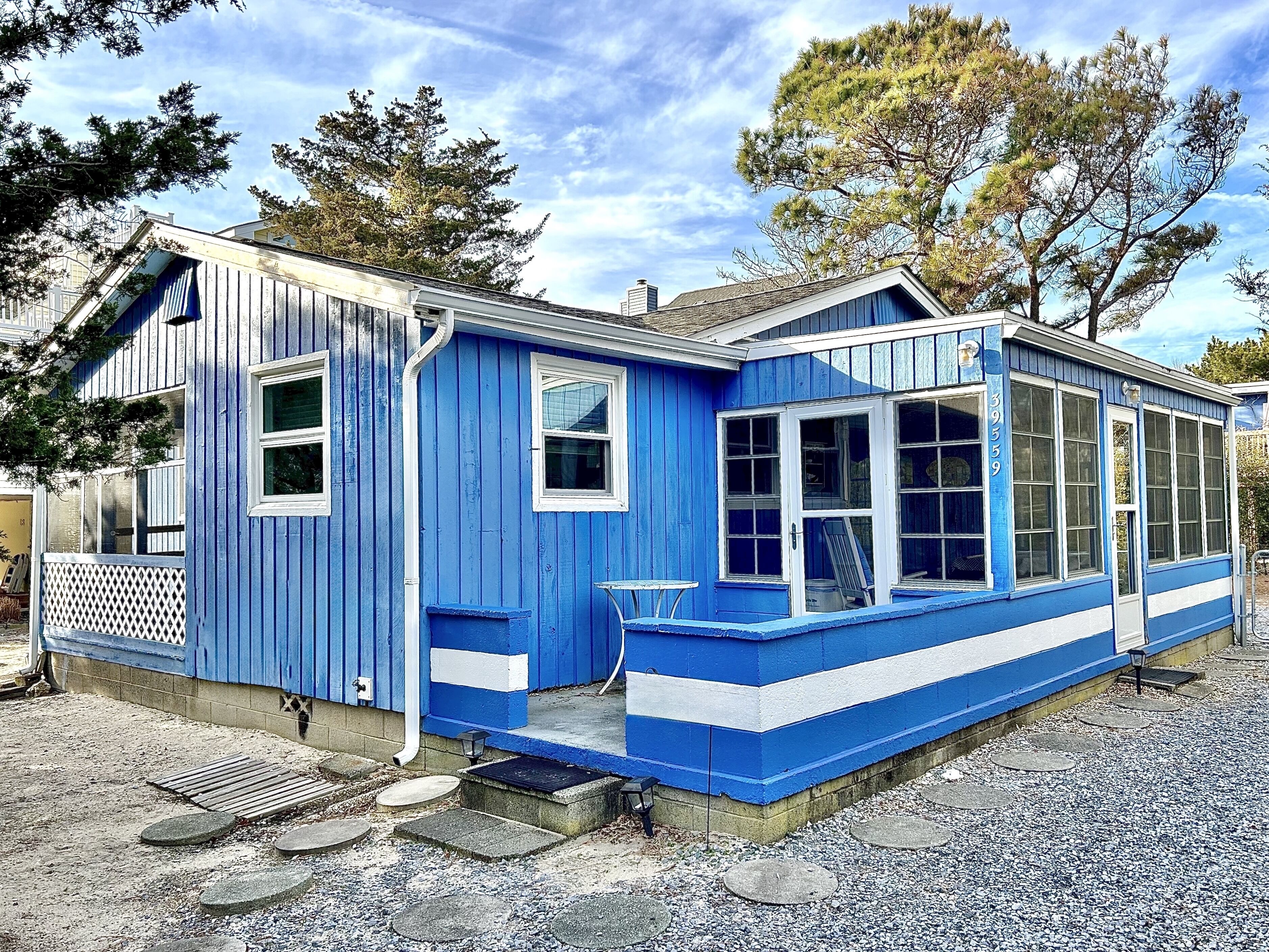 Single family home in small, private, family-friendly oceanside neighborhood