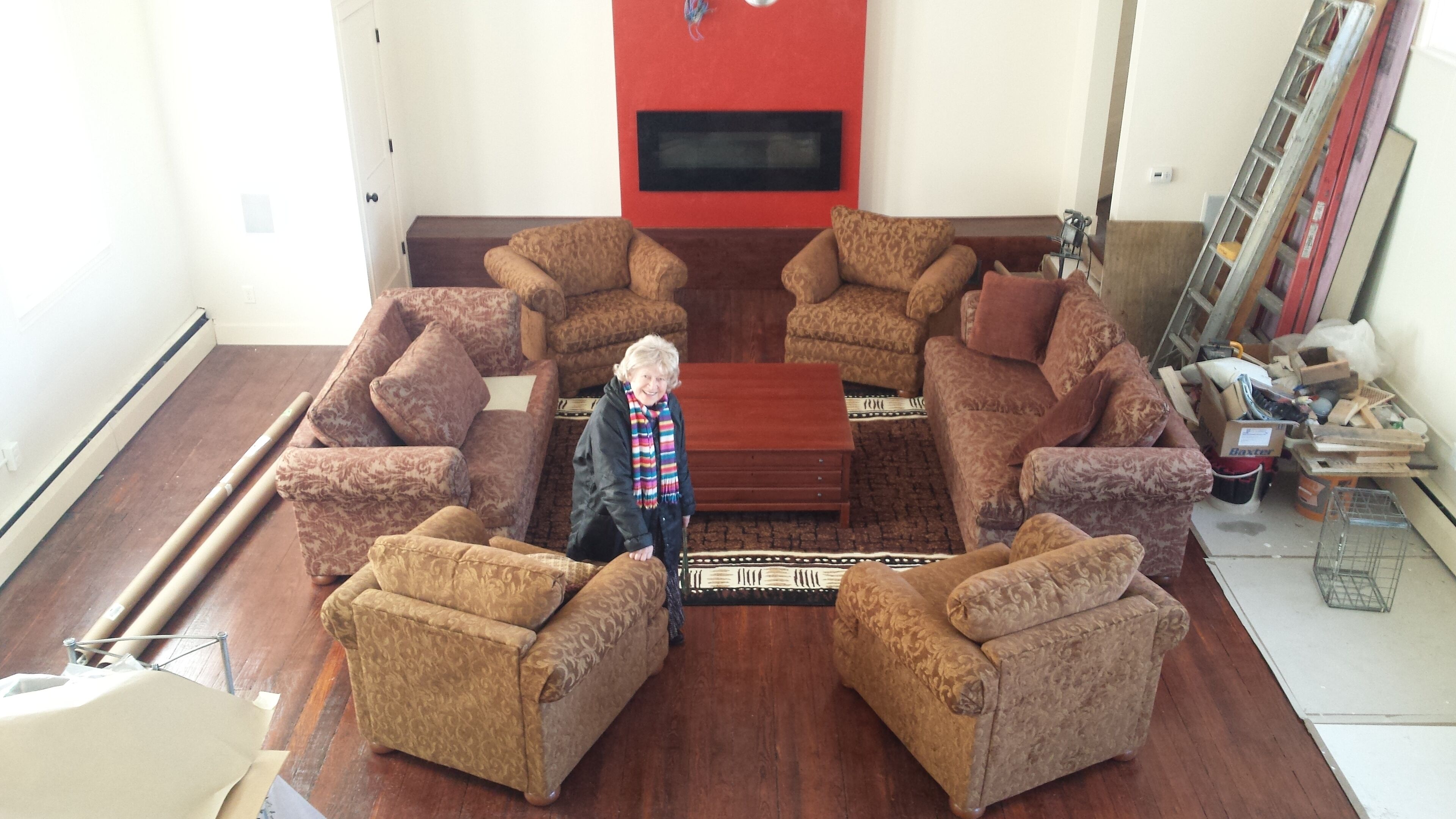 Fantastic for a family/group - walking distance to the best beach in Michigan!