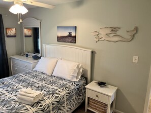 2 chambres, fer et planche à repasser, Wi-Fi, literie fournie