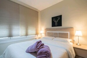 1 bedroom, in-room safe, WiFi, bed sheets