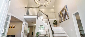 Beautiful home next train station close to boston