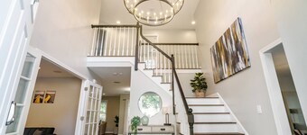 Beautiful home next train station close to boston