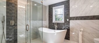 Beautiful home next train station close to boston