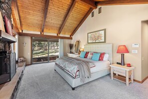 3 chambres, lit parapluie, Wi-Fi, draps fournis