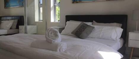 Family Apartment, 2 Double Beds, Pool View | 2 bedrooms, iron/ironing board, rollaway beds, free WiFi