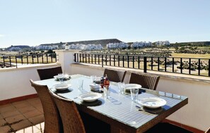 Outdoor dining - Beautiful apartment in Sucina with WiFi (Sucina)