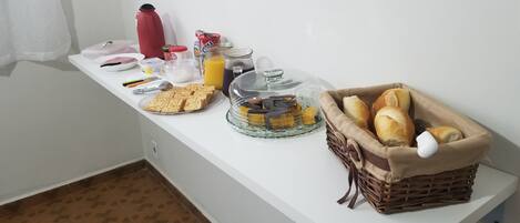Desayuno continental incluido todos los días