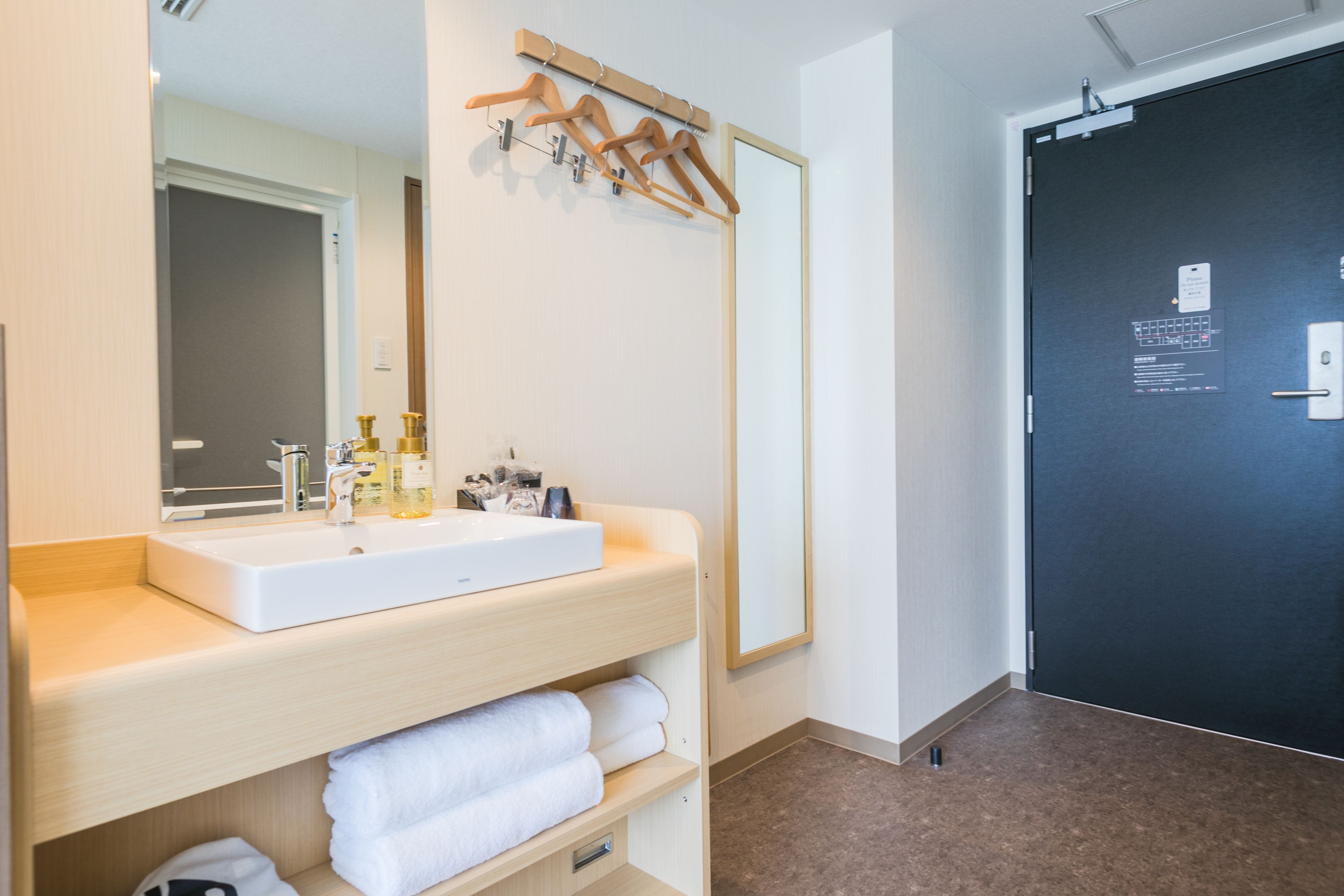 1 bedroom, premium bedding, select comfort beds, in-room safe