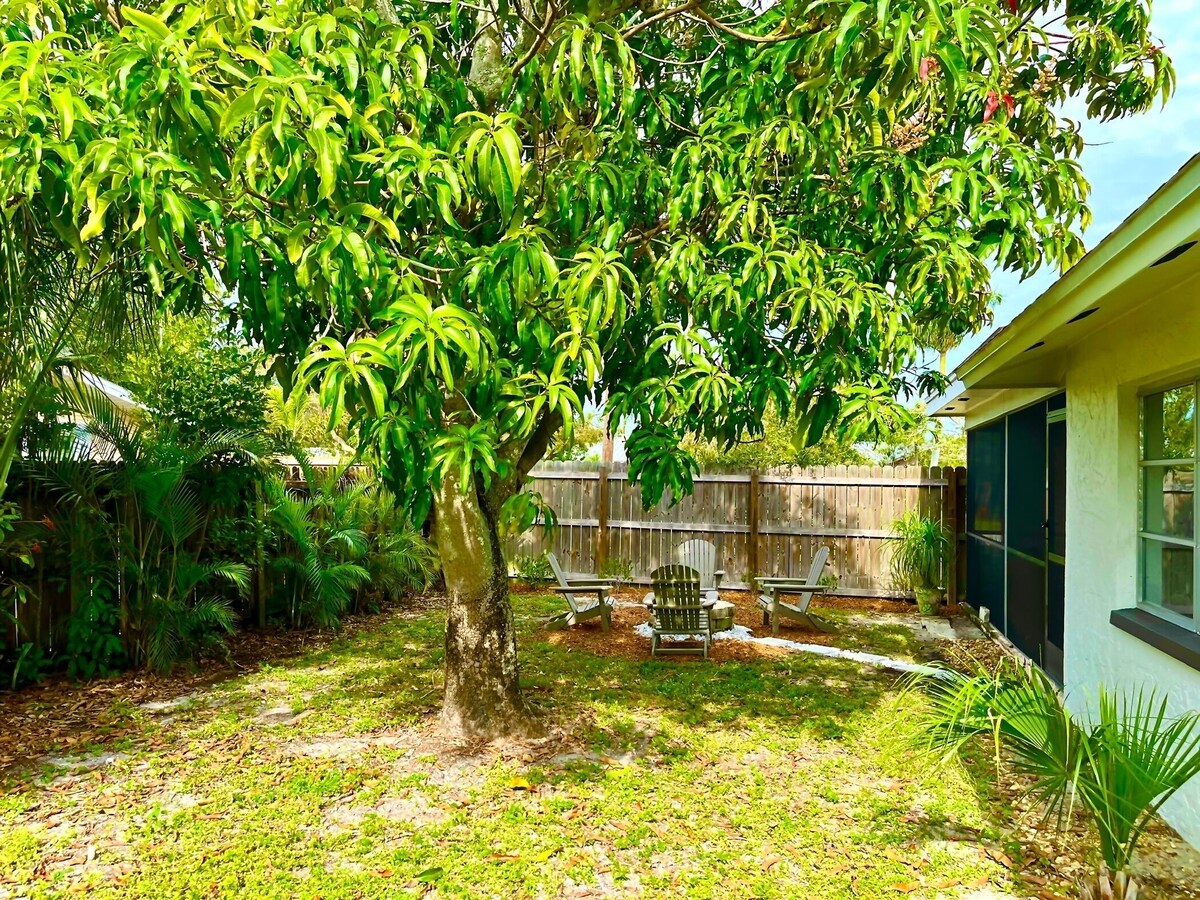 Photo 20 of Excellent location ~ 1.5 miles to the beach ~ 3bed/2bath house w/fenced backyard