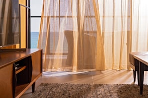 Condo Prestige, 2 chambres, vue sur l’océan (Relax Suite,3F [O]) | Literie hypoallergénique, rideaux d’obscurcissement