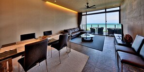 Hypo-allergenic bedding, blackout curtains, soundproofing, free WiFi - Condominium NOOSA (Nago)