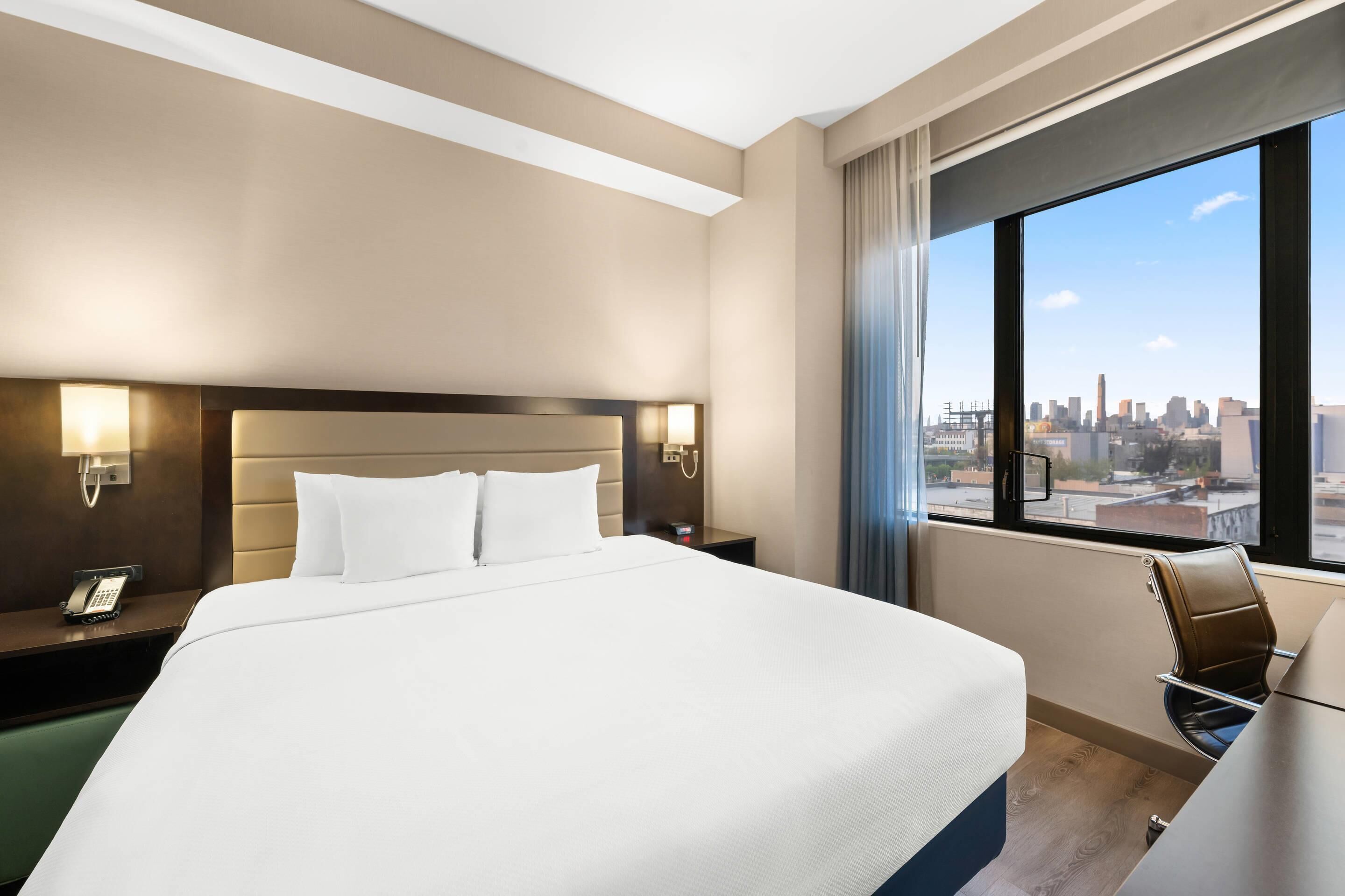 in-room safe, desk, laptop workspace, blackout curtains