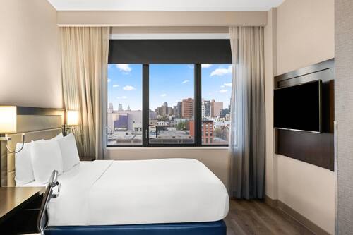 In-room safe, desk, laptop workspace, blackout drapes