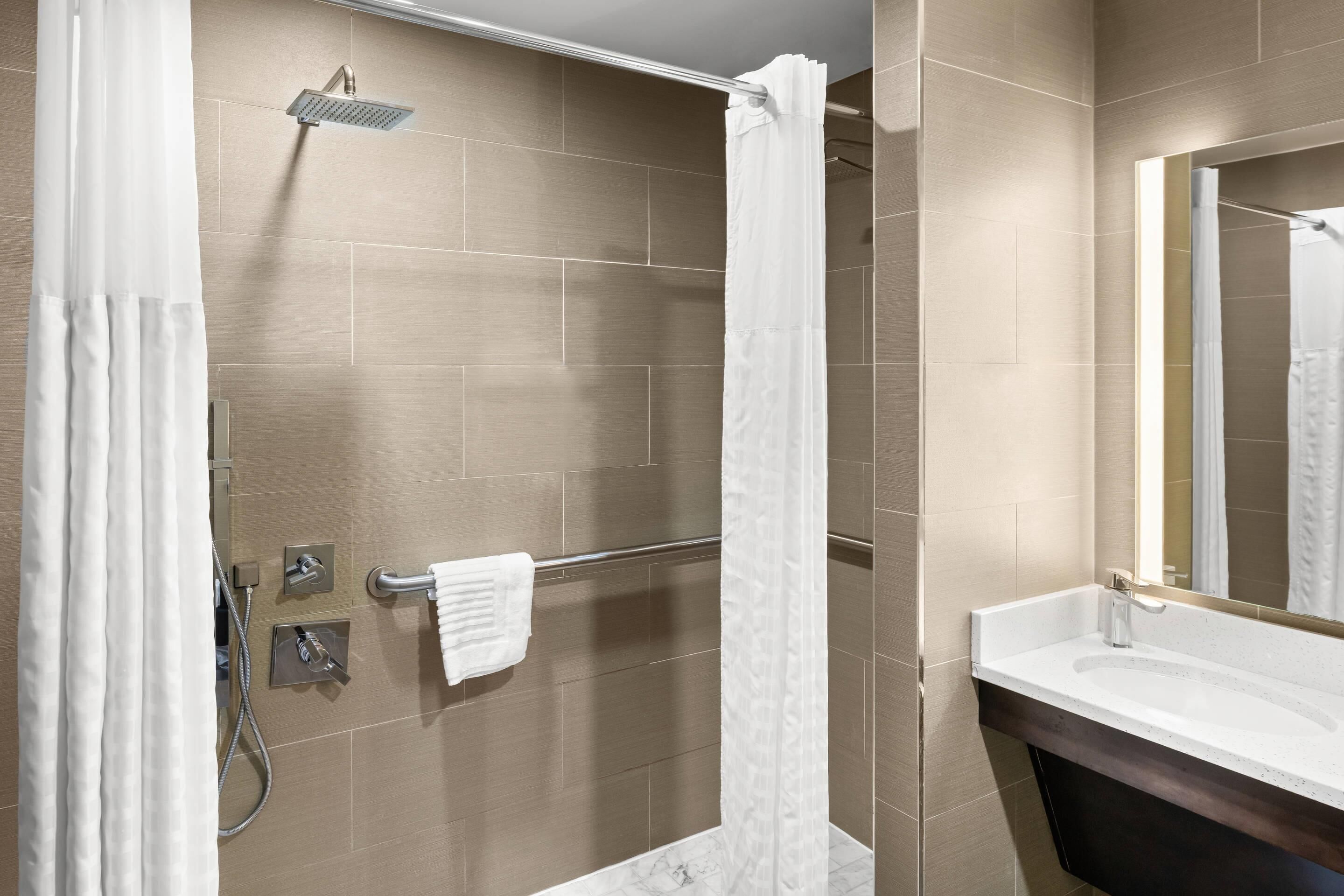 in-room safe, desk, laptop workspace, blackout curtains