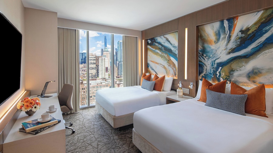 Courtyard by Marriott New York Manhattan/Midtown West