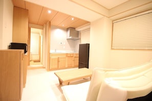 Apartment (5F) | Hochwertige Bettwaren, individuell eingerichtet, schallisolierte Zimmer