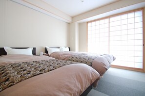 Apartment (5F) | Hochwertige Bettwaren, individuell eingerichtet, schallisolierte Zimmer