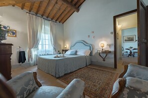 9 camere, Wi-Fi, lenzuola