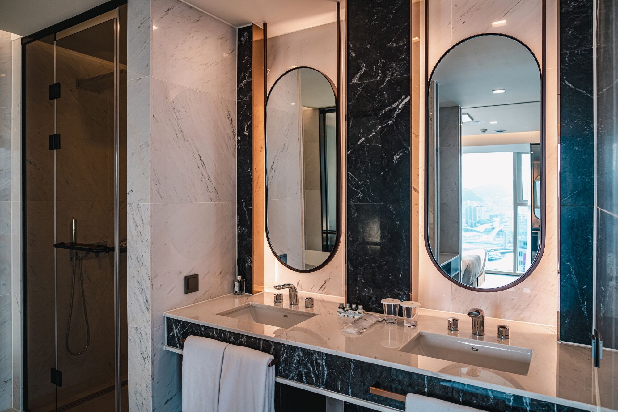 premium suite half ocean (breakfast for 2) | bathroom | shower, hair dryer, bathrobes, slippers